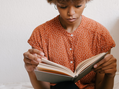 7 books for deaf people